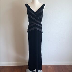 Tadashi Black Velvet and Satin Dress size 6